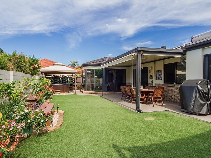 7 Coral Sea Ct, Burleigh Waters QLD 4220