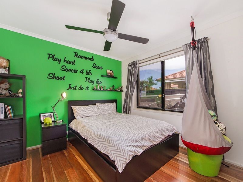 7 Coral Sea Ct, Burleigh Waters QLD 4220