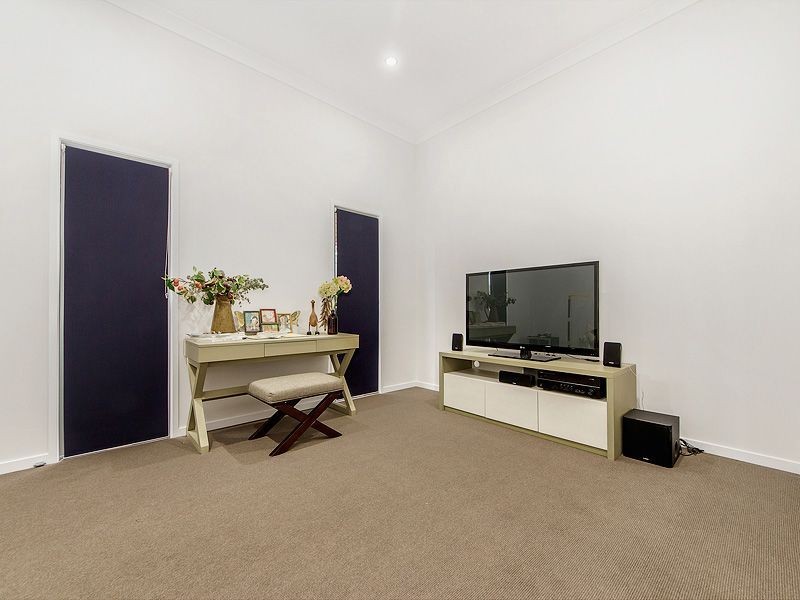 11 Greenview Place, Reedy Creek QLD 4227