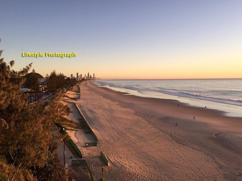 9 Messines Cr, Miami QLD 4220