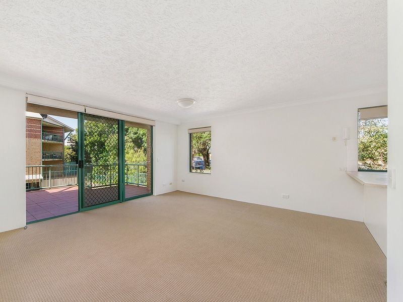 21/45 Pohlman Street, Southport QLD 4215