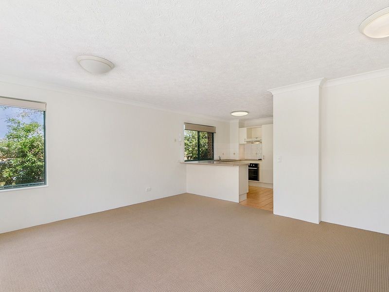 21/45 Pohlman Street, Southport QLD 4215