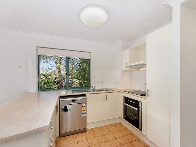 21/45 Pohlman Street, Southport QLD 4215