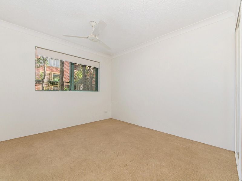 21/45 Pohlman Street, Southport QLD 4215