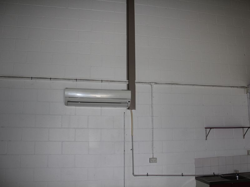 2/18 Strathaird Road, Bundall QLD 4217