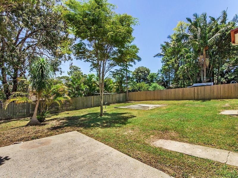 19 Grevillea Drive, Varsity Lakes QLD 4227