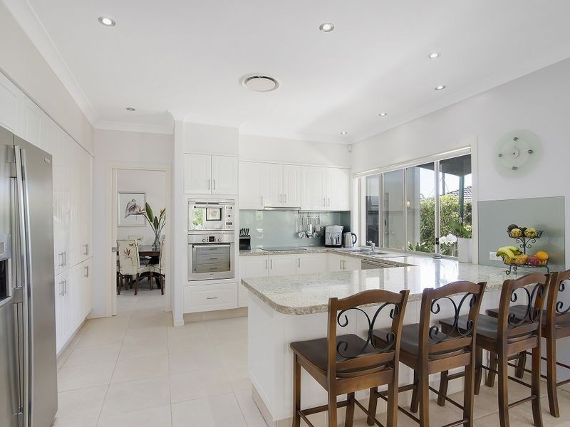 96 Skyline Terrace, Burleigh Heads QLD 4220