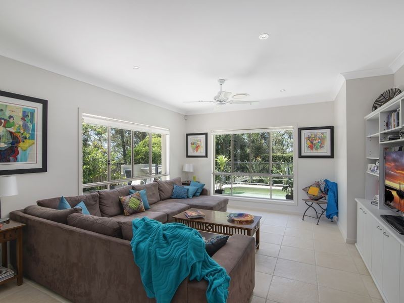 96 Skyline Terrace, Burleigh Heads QLD 4220