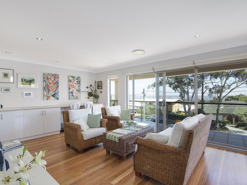 96 Skyline Terrace, Burleigh Heads QLD 4220