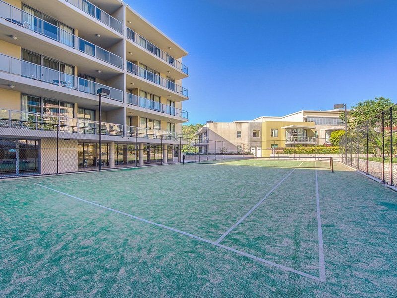 1047/1 Ocean Street, Burleigh Heads QLD 4220