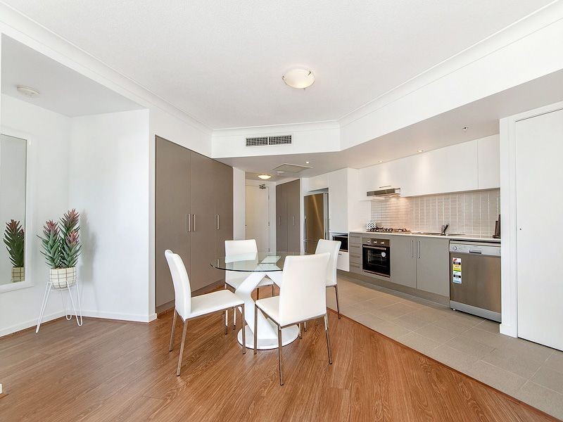 1205/56 Scarborough Street, Southport QLD 4215