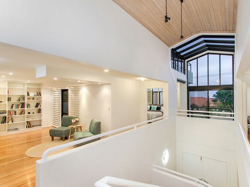 108 Skyline Tce, Burleigh Heads QLD 4220