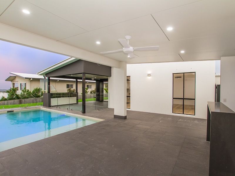 39 Golden Grove Boulevard, Reedy Creek QLD 4227