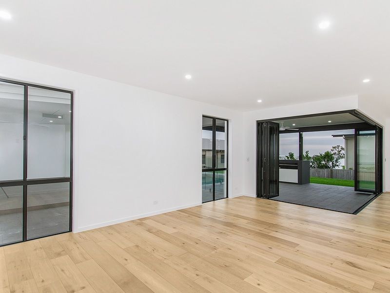 39 Golden Grove Boulevard, Reedy Creek QLD 4227