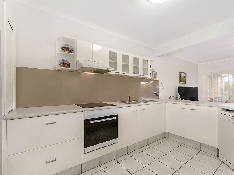 3/31 Vespa Crescent, Surfers Paradise QLD 4217