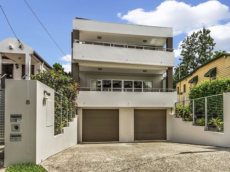 1/8 Walton Street, Southport QLD 4215