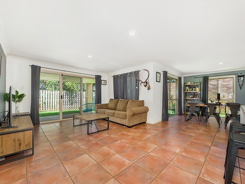 81 Harrier Dr, Burleigh Waters QLD 4220