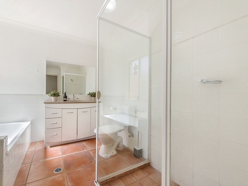81 Harrier Dr, Burleigh Waters QLD 4220