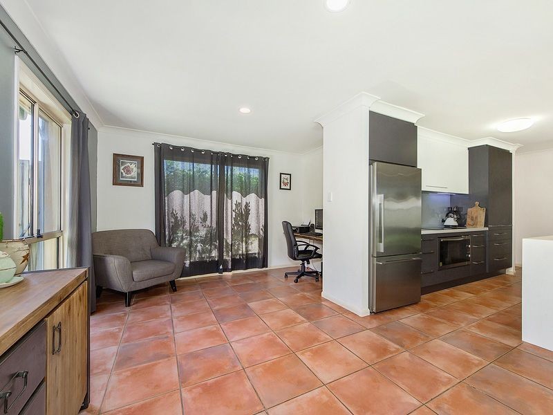 81 Harrier Dr, Burleigh Waters QLD 4220