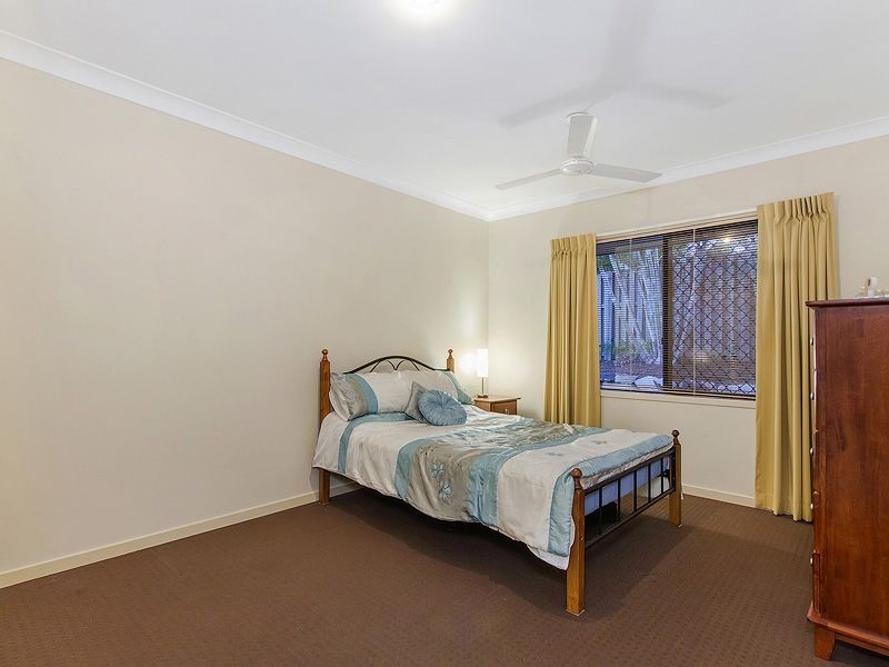 68 Observatory Drive, Reedy Creek QLD 4227