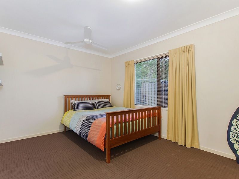 68 Observatory Drive, Reedy Creek QLD 4227