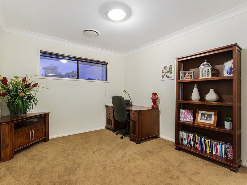 66 Observatory Drive, Reedy Creek QLD 4227