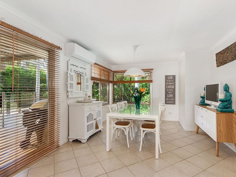 19 Saffron Street, Elanora QLD 4221