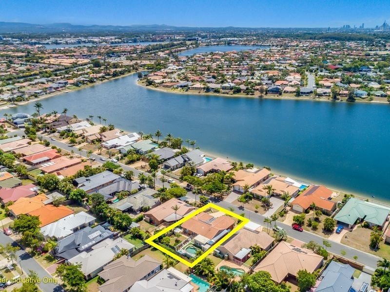 48 Wedgebill Pde, Burleigh Waters QLD 4220