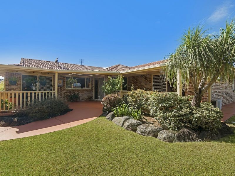 3 Treetop Court, Burleigh Waters QLD 4220
