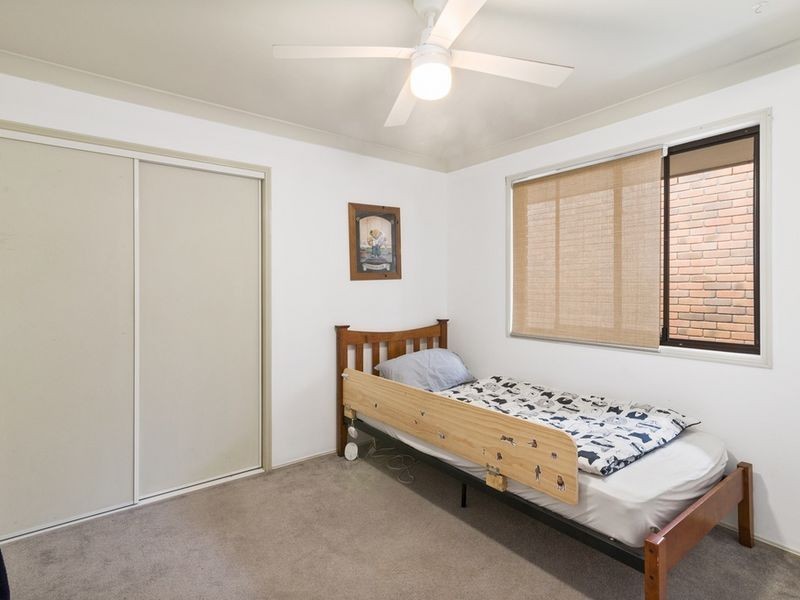 11 Montezuma Drive, Burleigh Waters QLD 4220