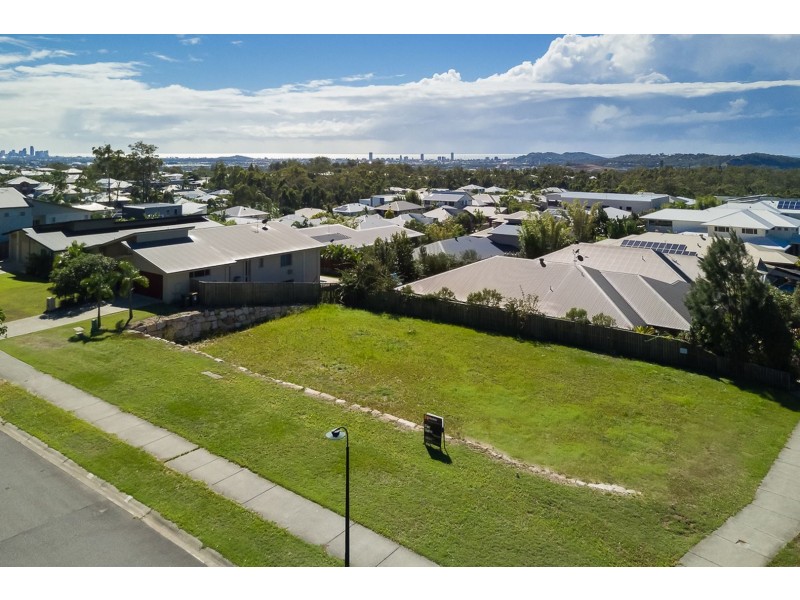 37 Willow Tree Drive, Reedy Creek QLD 4227