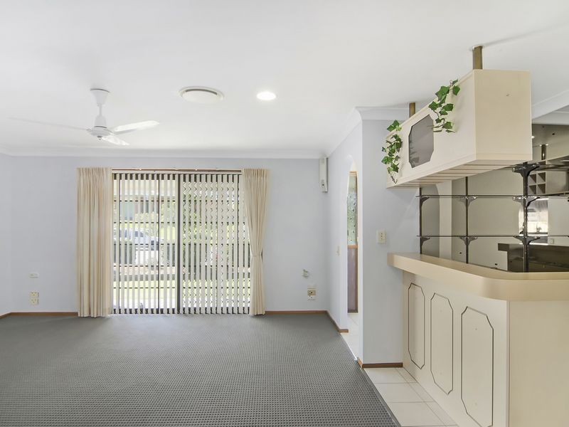 29 Treeview Dr, Burleigh Waters QLD 4220
