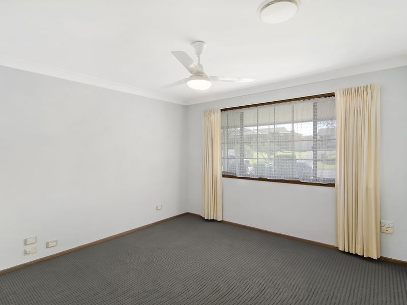 29 Treeview Dr, Burleigh Waters QLD 4220