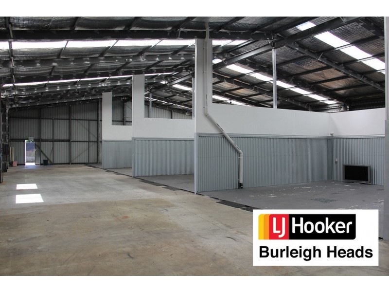 103 Olsen Avenue, Labrador QLD 4215