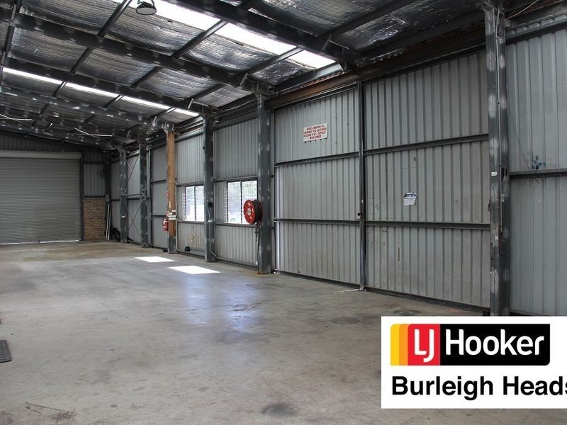 103 Olsen Avenue, Labrador QLD 4215