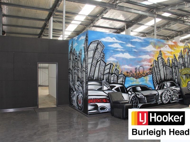 103 Olsen Avenue, Labrador QLD 4215