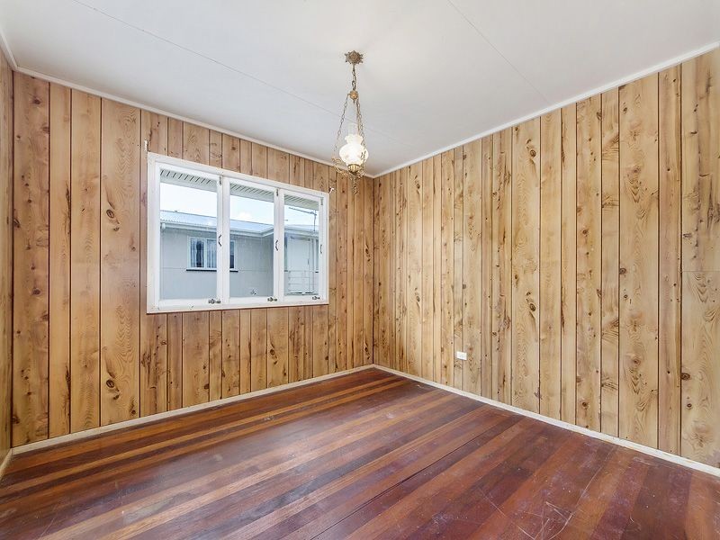 15 Grevillea Dr, Varsity Lakes QLD 4227