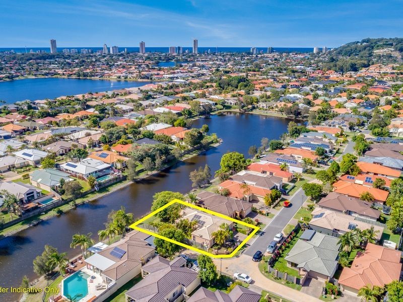 39 Gardendale Crescent, Burleigh Waters QLD 4220