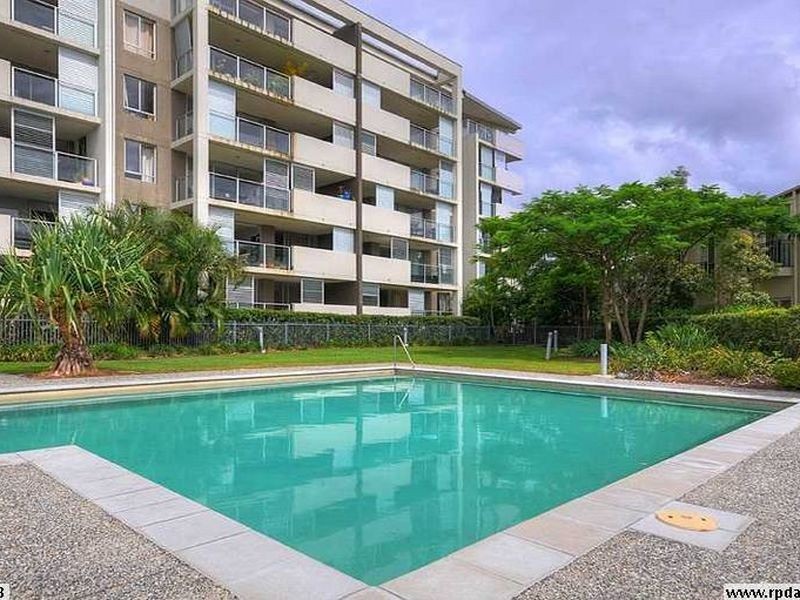 3202/12 Executive Drive, Burleigh Waters QLD 4220