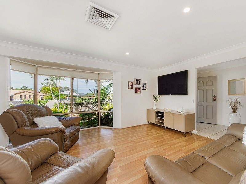 171 Christine Av, Burleigh Waters QLD 4220