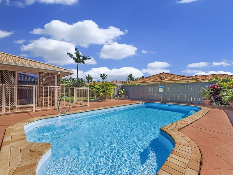 171 Christine Av, Burleigh Waters QLD 4220