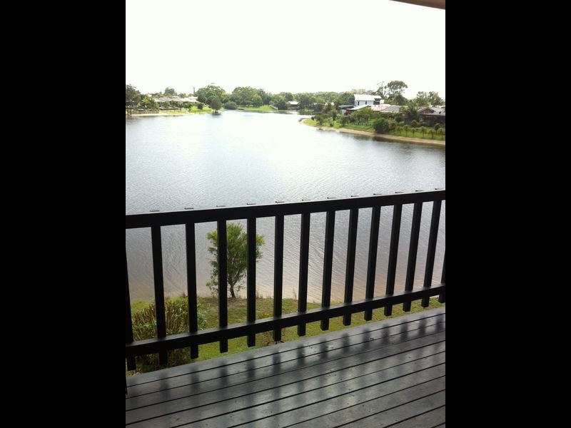 3/7 Barbet Place, Burleigh Waters QLD 4220