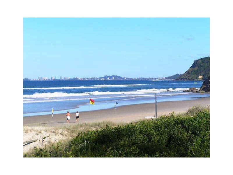 2/1960 Gold Coast Highway, Miami QLD 4220