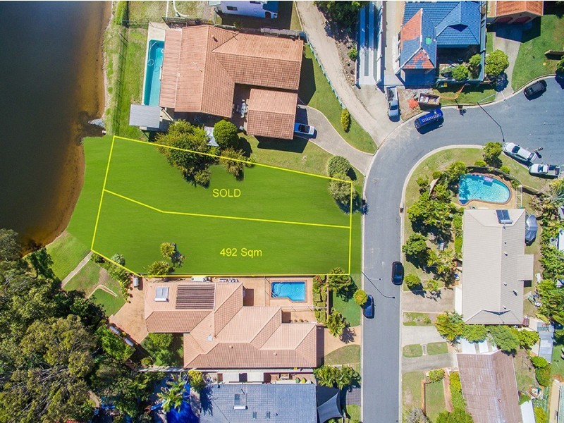 16 Seahawk Crescent, Burleigh Waters QLD 4220