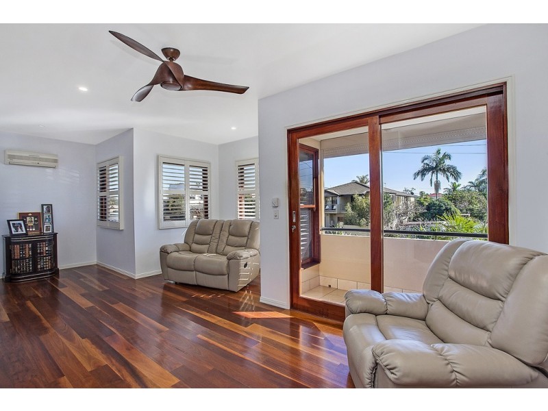 Unit 2/2 Cedar Court, Burleigh Heads QLD 4220