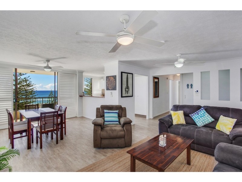 17/114 The Esplanade, Burleigh Heads QLD 4220