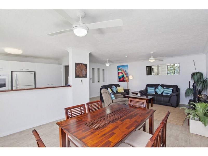 17/114 The Esplanade, Burleigh Heads QLD 4220