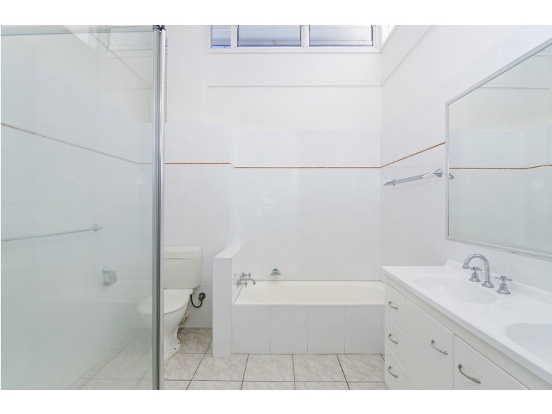 49/50 The Esplanade, Burleigh Heads QLD 4220