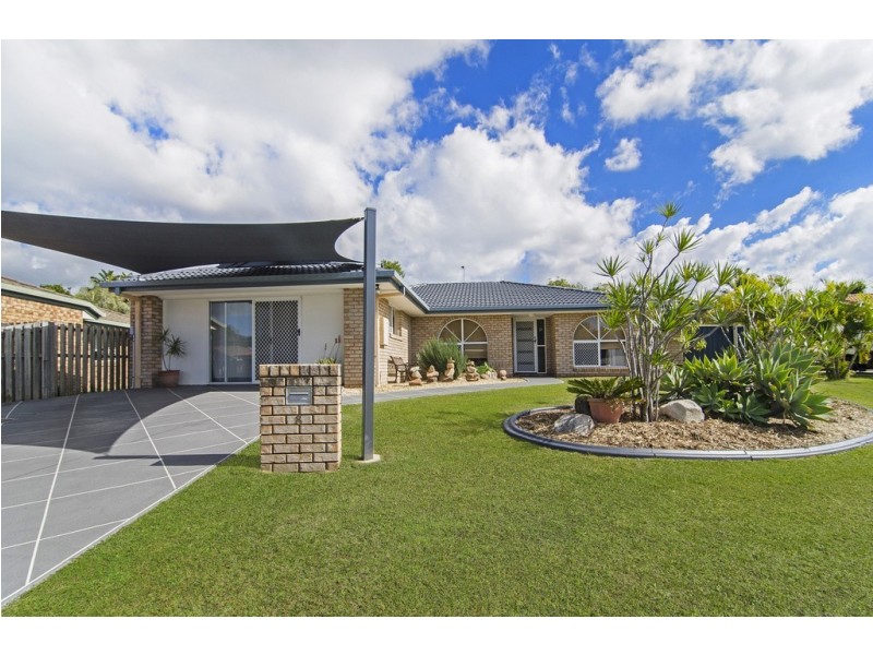 8 County Close, Parkwood QLD 4214