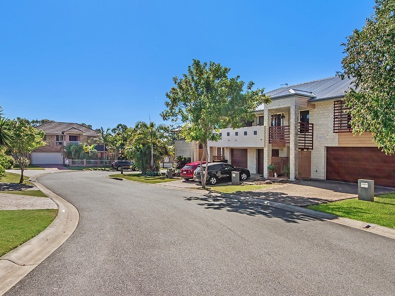 4/14 Lantau Crescent, Varsity Lakes QLD 4227